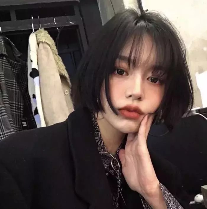 赞美年长的女人海报