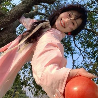 沙漠孤心海报